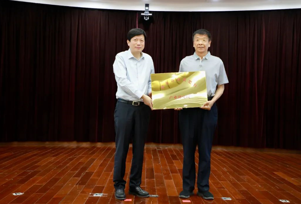 1654828758904578.png image.png